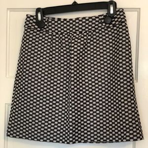 Banana Republic cute skirts with pockets!